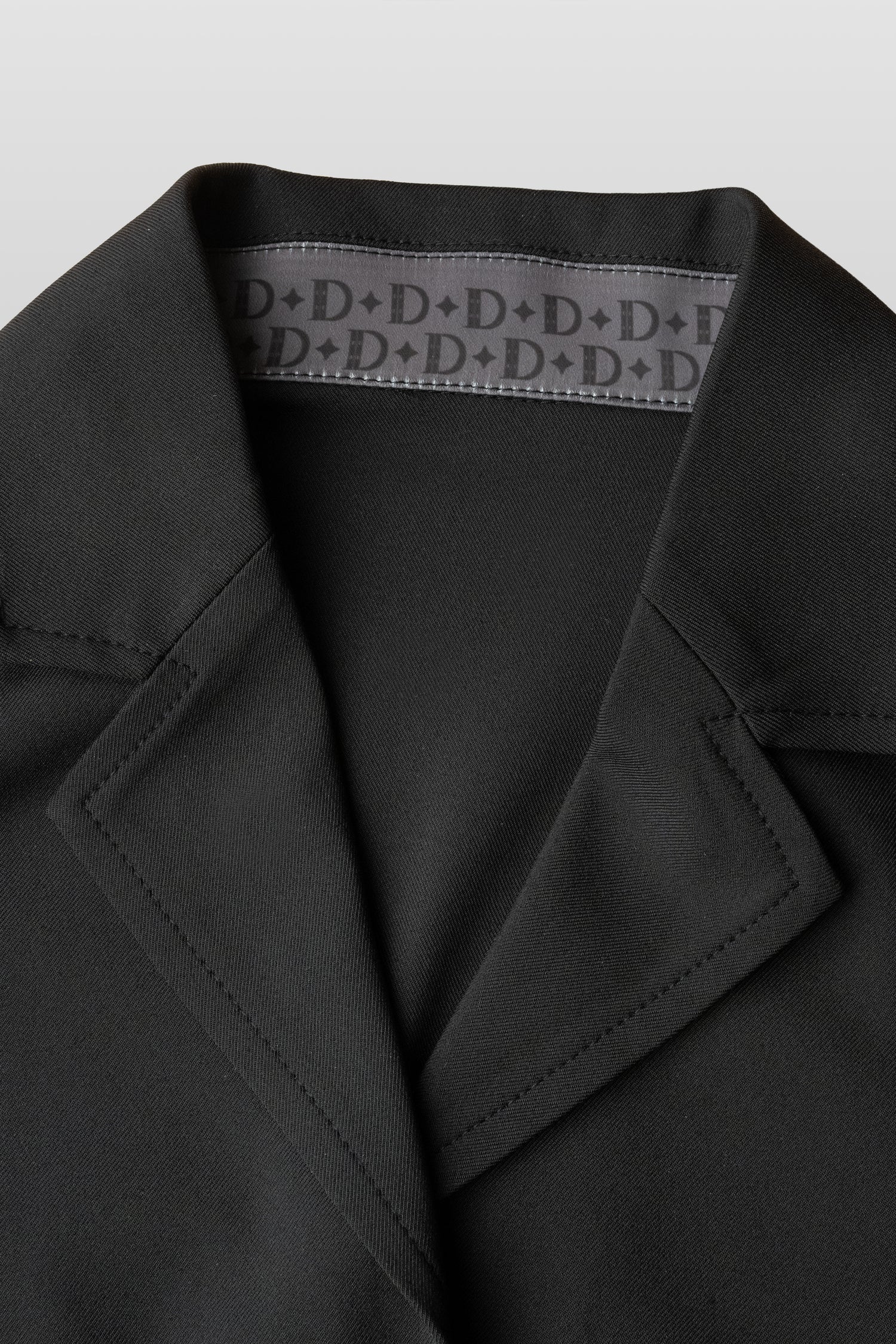 Colvados Show Coat - BLACK