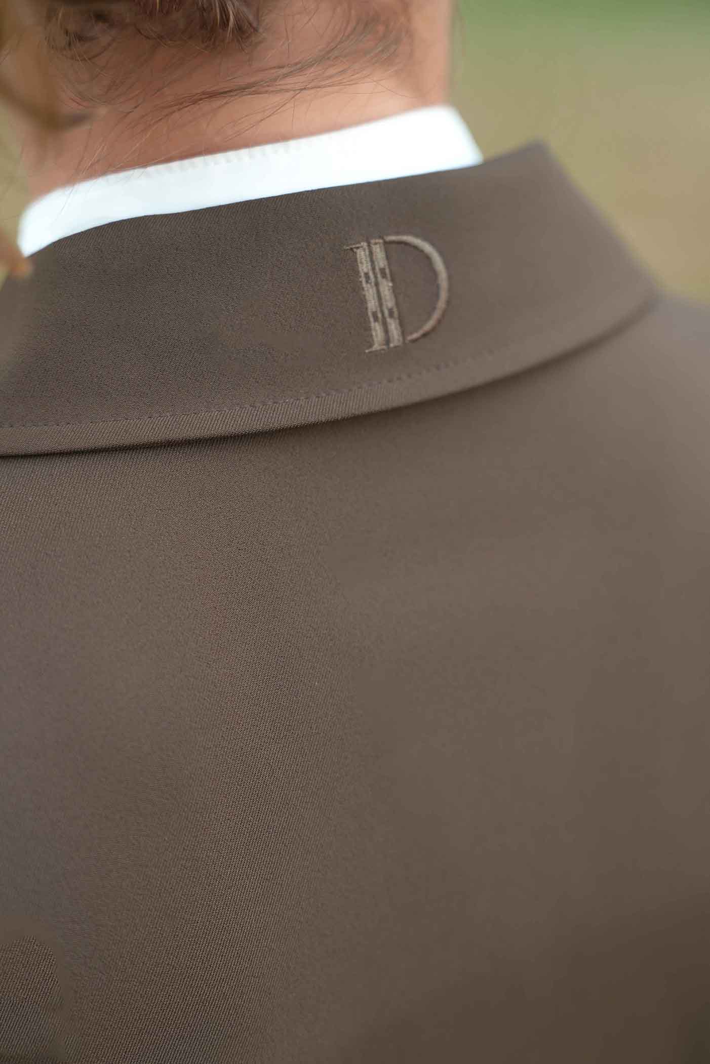 Colvados Show Coat