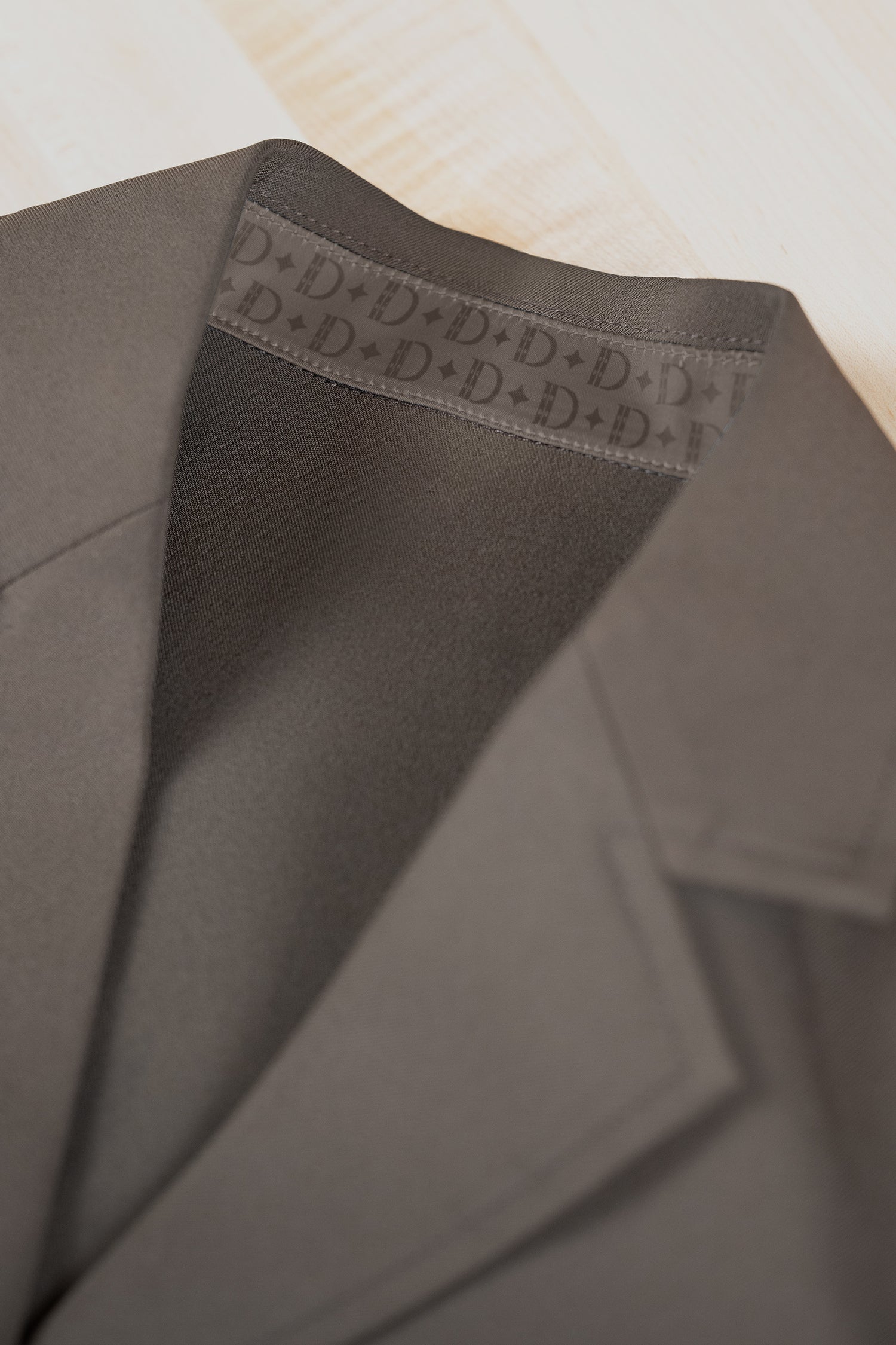 Colvados Show Coat
